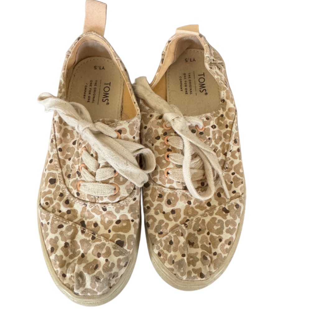 Toms Tan Leopard girls shoes